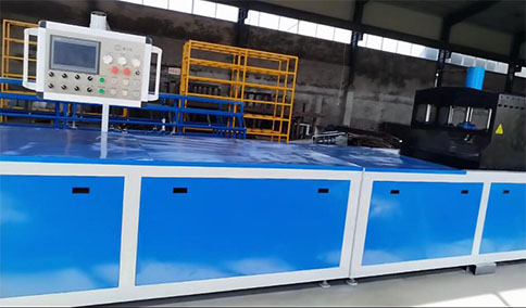 ‌液压式玻璃钢拉挤设备的核心部件解析‌